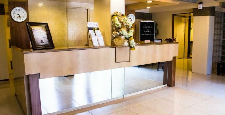 Hotel Park Central Koregaon Park Pune Exterior foto
