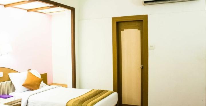 Hotel Park Central Koregaon Park Pune Exterior foto