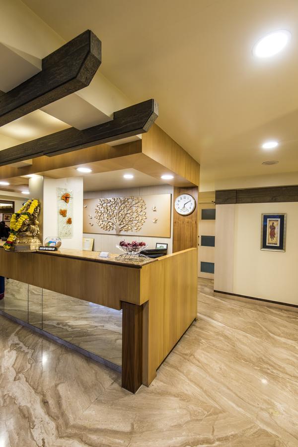 Hotel Park Central Koregaon Park Pune Exterior foto