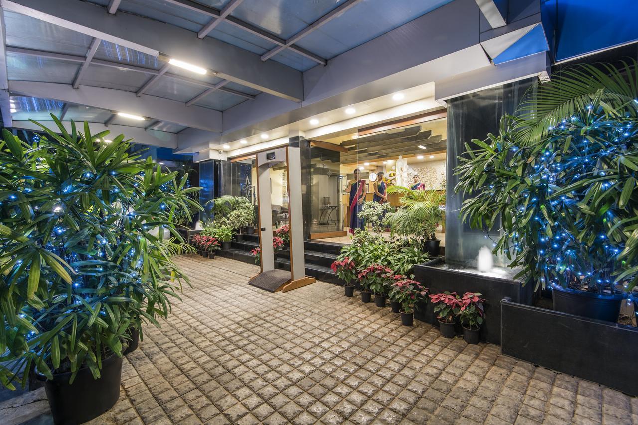 Hotel Park Central Koregaon Park Pune Exterior foto